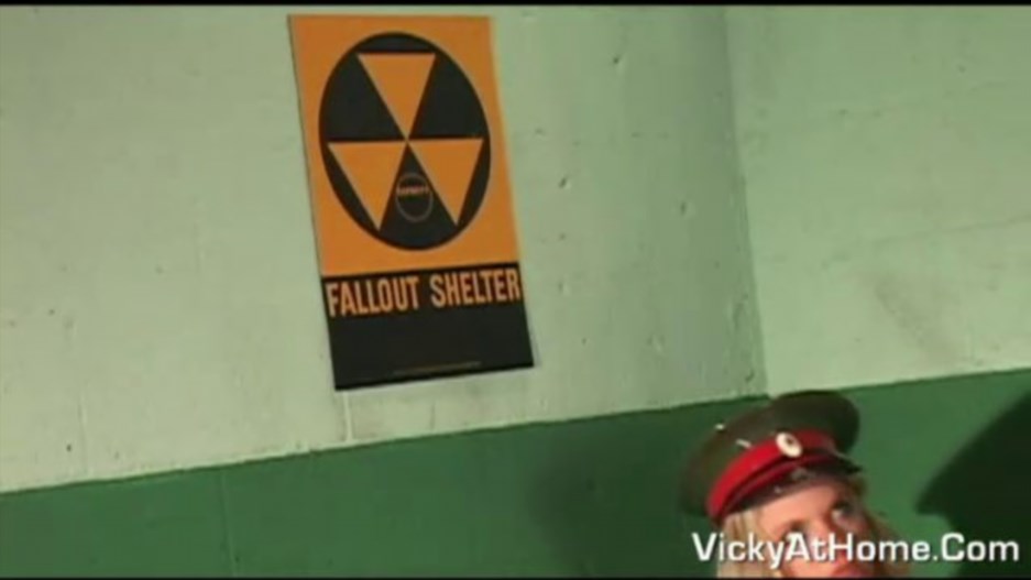 VICKYATHOME - Fallout Shelter With Rubberdoll VICKYATHOME - Fallout Shelter With Rubberdoll
